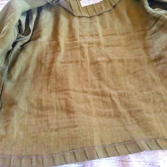 Ladies Two-Piece Set - Picture 9 of 14